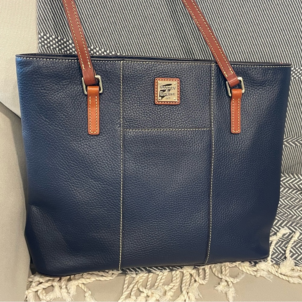 Dooney & Bourke Large Pebble Grain Lexington Tote